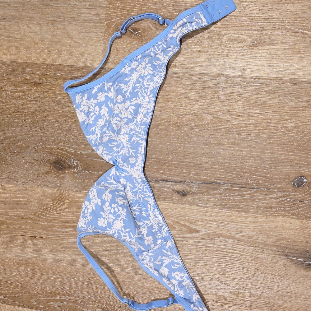 Tchibo Blue Bra with White Accents